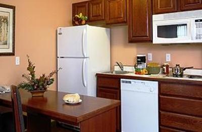 фото отеля Grandstay Residential Suites Hotel - Sheboygan