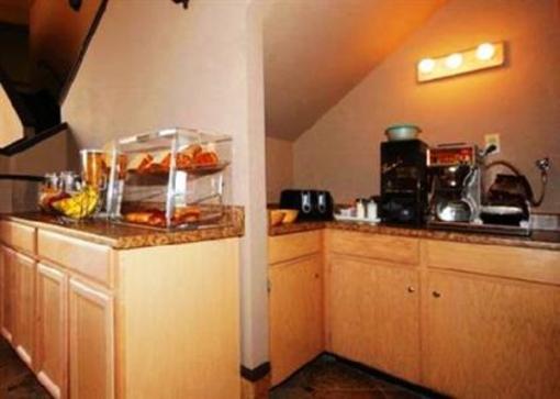 фото отеля Rodeway Inn & Suites Lake Havasu City