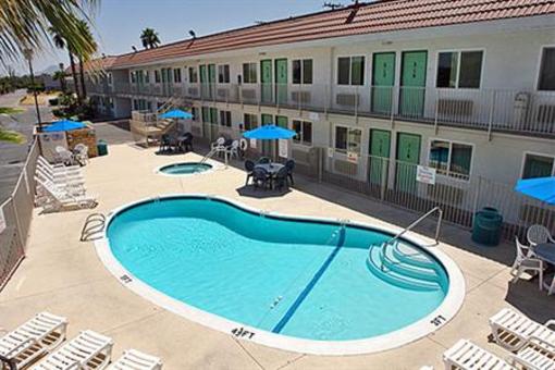 фото отеля Motel 6 Palm Springs Rancho Mirage