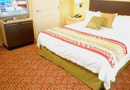 фото отеля TownePlace Suites North Dayton (Ohio)