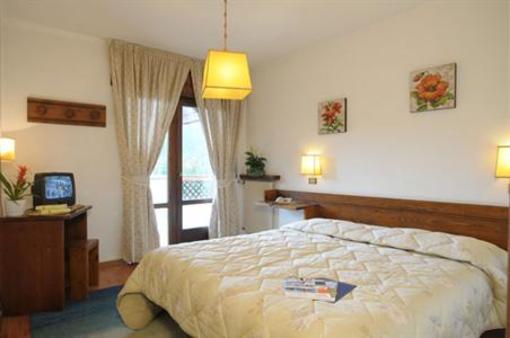 фото отеля Hotel Corona Zoldo Alto