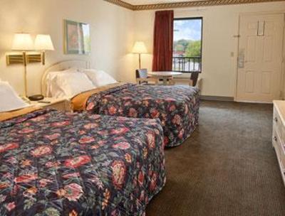 фото отеля Days Inn Hendersonville