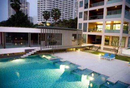 фото отеля Ananya Beachfront Condominium