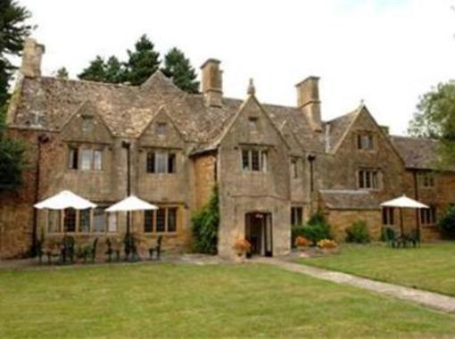 фото отеля Charingworth Manor Hotel Chipping Campden