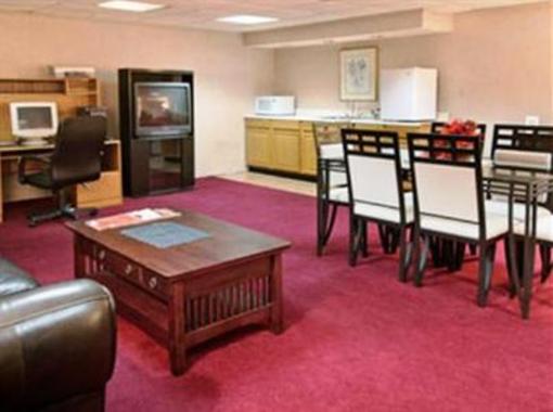 фото отеля Ramada Inn Altoona (Pennsylvania)
