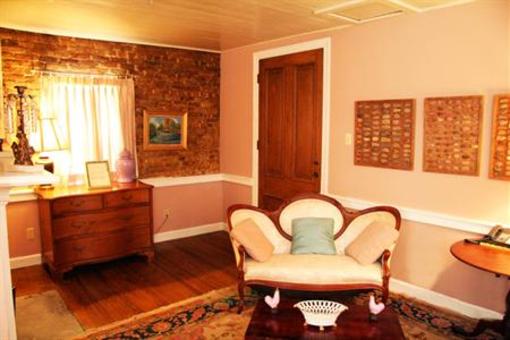 фото отеля The Briars Bed & Breakfast