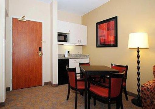 фото отеля Comfort Suites Denver Tech Center