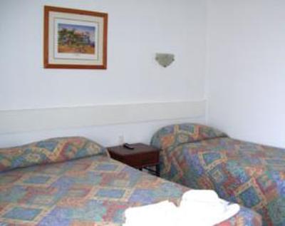 фото отеля Queensland Motel