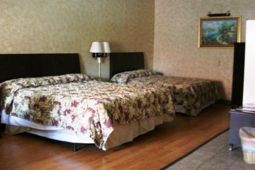 фото отеля The Garden Villas Hotel