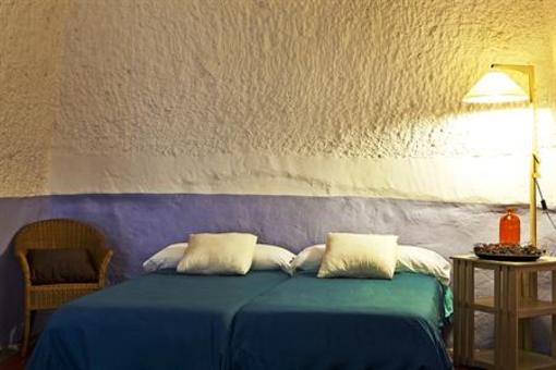 фото отеля Alojamientos Casas Cueva de Valtierra