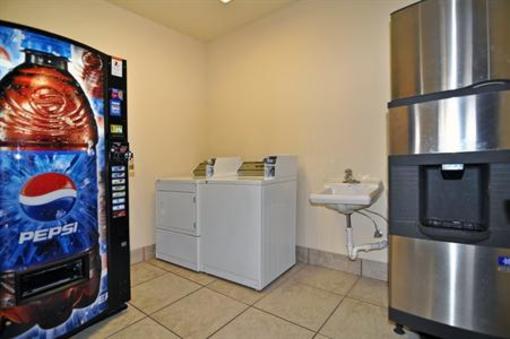 фото отеля BEST WESTERN Eagleridge Inn & Suites