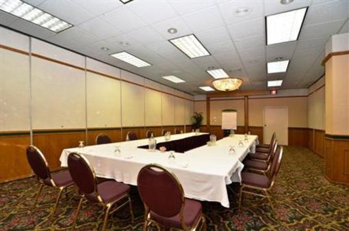 фото отеля BEST WESTERN Plus Midway Hotel & Suites-Brookfield