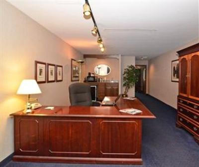 фото отеля BEST WESTERN Plus Midway Hotel & Suites-Brookfield