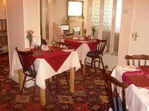 фото отеля Seaforth Guest House Blackpool
