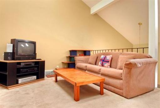 фото отеля Powderwood Resort