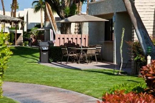 фото отеля Desert Isle of Palm Springs