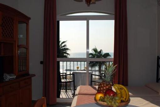 фото отеля Hotel Apartamentos Marina Luz Chipiona