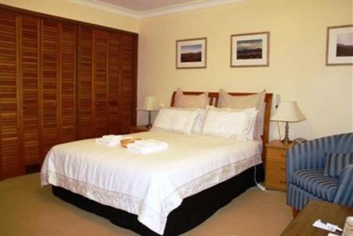 фото отеля Bathurst Heights B&B