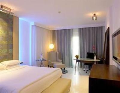 фото отеля Royal Orchid Hotel Bangalore