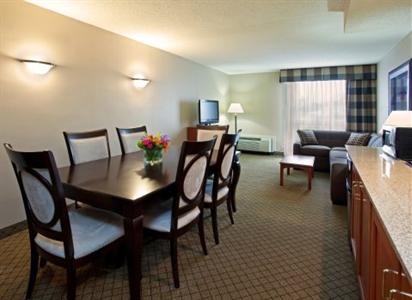 фото отеля Holiday Inn Hotel & Suites Cincinnati-Eastgate