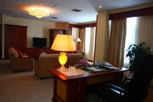 фото отеля Nam Cuong Hai Duong Hotel