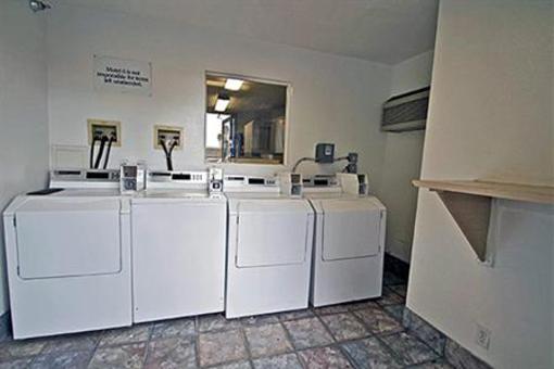 фото отеля Motel 6 Tampa Downtown