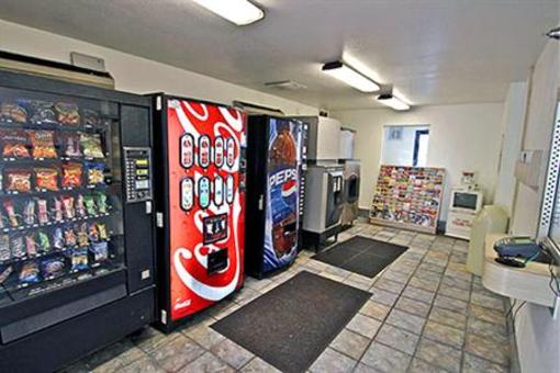 фото отеля Motel 6 Tampa Downtown