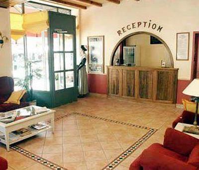 фото отеля Hotel Acacias Arles