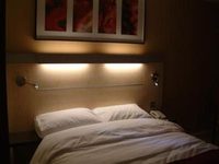 Holiday Inn Express Swindon City Centre