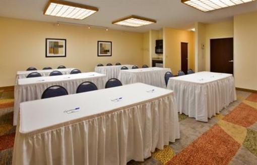 фото отеля Holiday Inn Express St. Louis