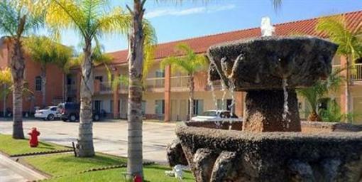 фото отеля Guesthouse International Inn & Suites South Gate