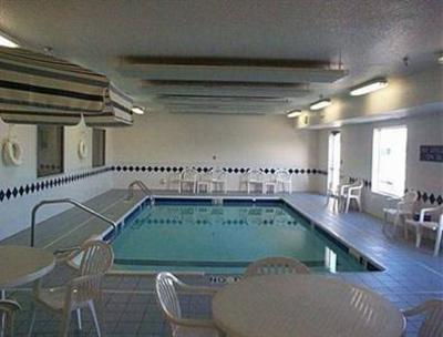 фото отеля Guesthouse International Inn & Suites South Gate