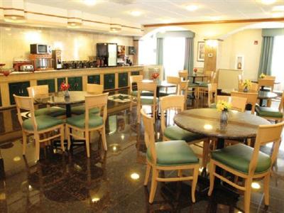 фото отеля Holiday Inn Express & Suites Tacoma South - Lakewood