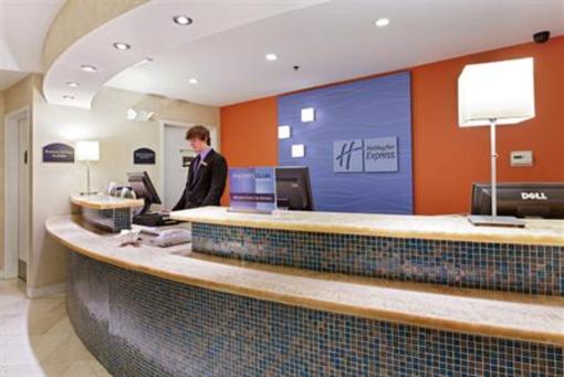 фото отеля Holiday Inn Express Branford New Haven