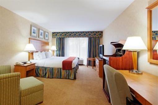 фото отеля Holiday Inn Express Branford New Haven