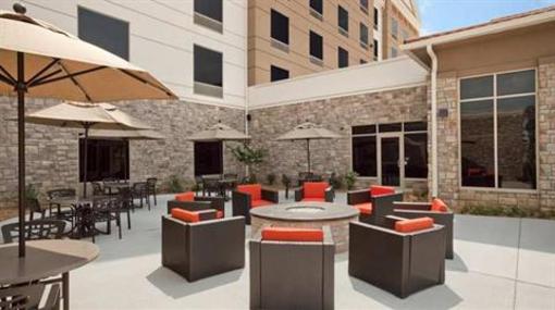 фото отеля Hilton Garden Inn Springfield