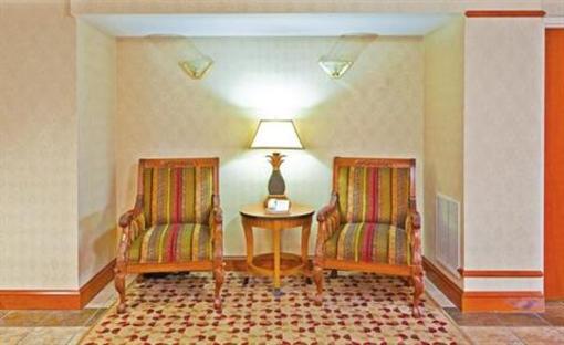 фото отеля Holiday Inn Express Hotel and Suites Chattanooga-Lookout Mountain