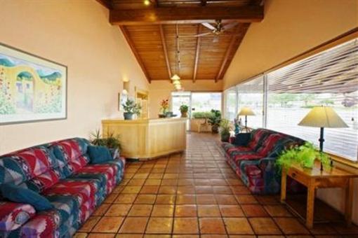 фото отеля Americas Best Value Lamplighter Inn of Santa Fe