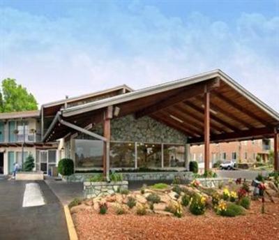 фото отеля Americas Best Value Lamplighter Inn of Santa Fe