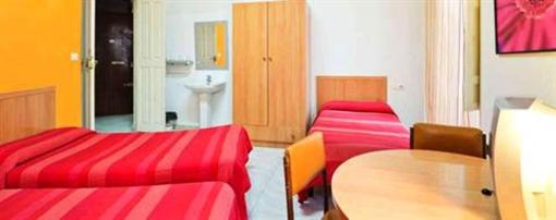 фото отеля Hostal Antares