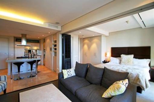 фото отеля Atlantic Marina Waterfront Apartments