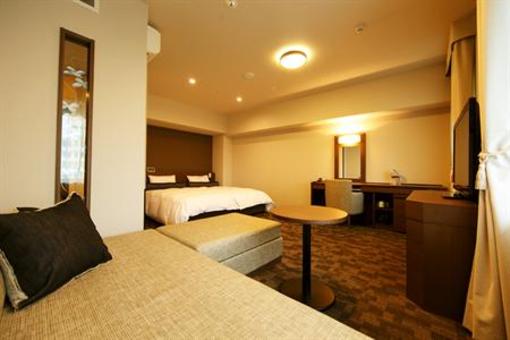 фото отеля Dormy inn Premium Shibuya Jingumae