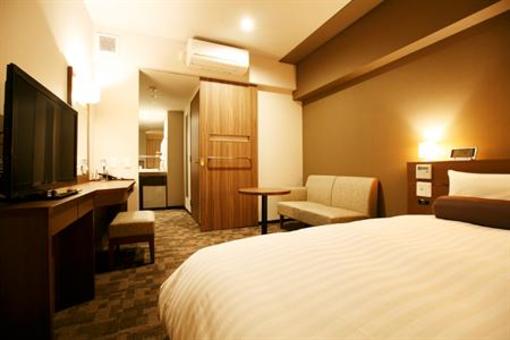 фото отеля Dormy inn Premium Shibuya Jingumae