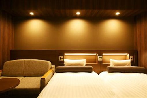 фото отеля Dormy inn Premium Shibuya Jingumae