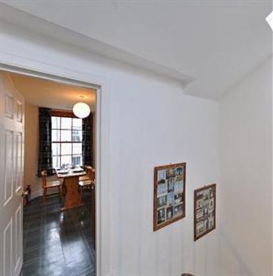 фото отеля 19 Meadow Place Guest House Edinburgh