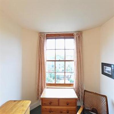 фото отеля 19 Meadow Place Guest House Edinburgh