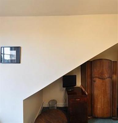фото отеля 19 Meadow Place Guest House Edinburgh