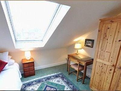 фото отеля 19 Meadow Place Guest House Edinburgh