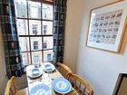 фото отеля 19 Meadow Place Guest House Edinburgh