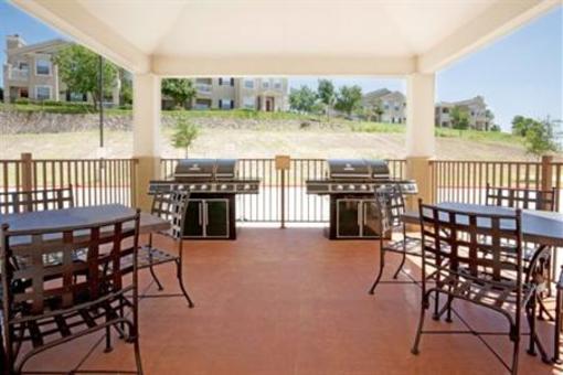 фото отеля Candlewood Suites San Antonio N - Stone Oak Area